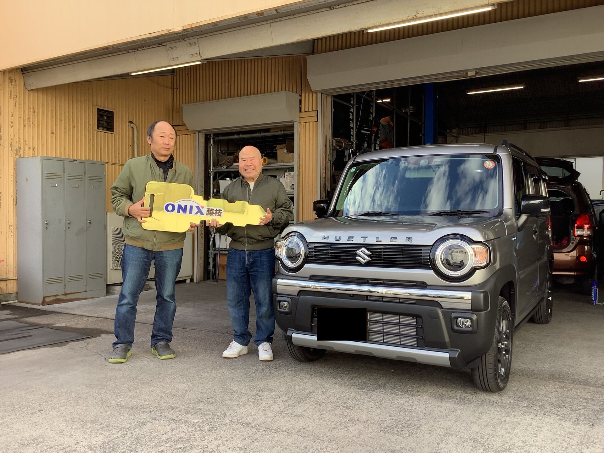 F様、この度は新車のハスラーをご購入いただき、誠にありがとう